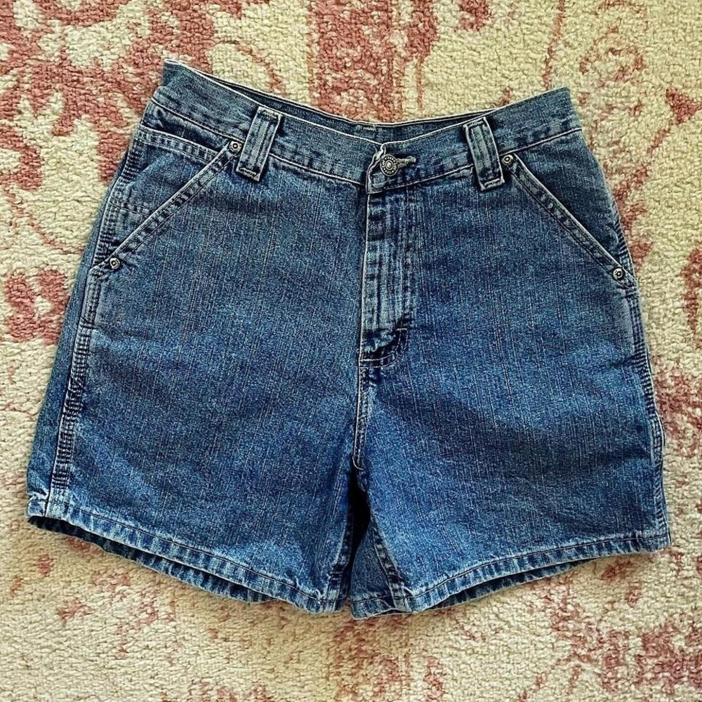 Vintage‎ 90s Medium Wash Denim Mom Shorts